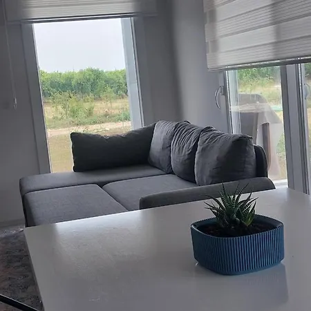 Отель Apolin House